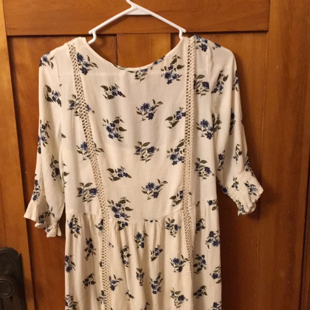 Floral Boho Dress - Picture 5 of 5